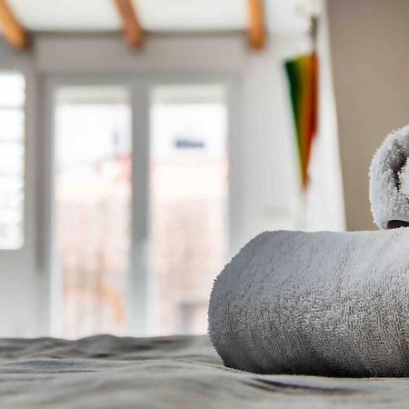 Estudio Para Parejas Con Terraza En La Playa Valencia Eksteriør billede