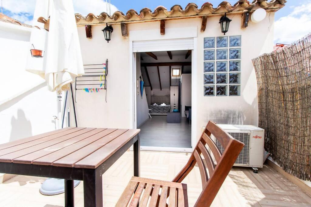 Estudio Para Parejas Con Terraza En La Playa Valencia Eksteriør billede