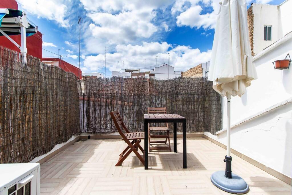 Estudio Para Parejas Con Terraza En La Playa Valencia Eksteriør billede